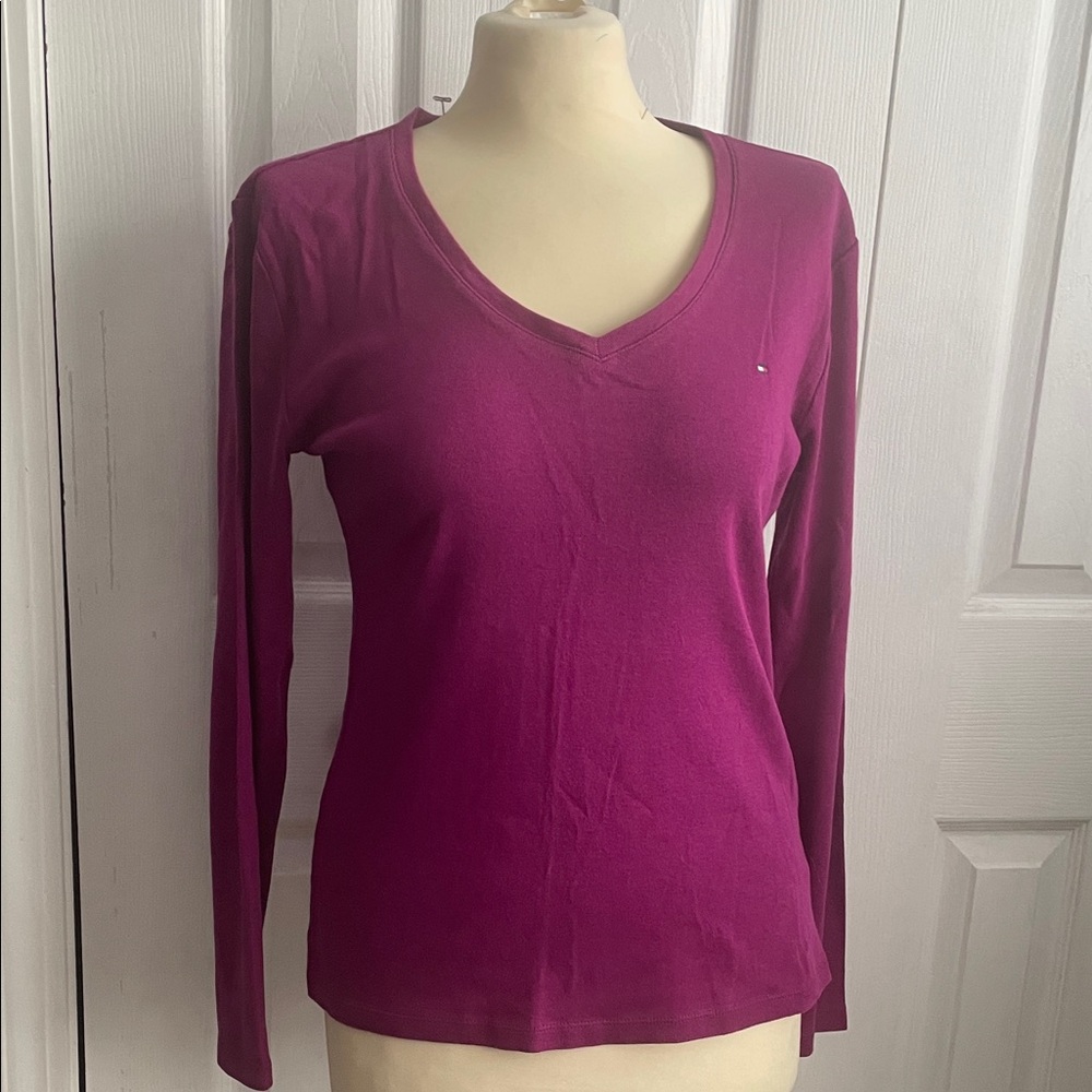 Tommy Hilfiger Women's V-Neck Long Sleeve Top - Fuchsia